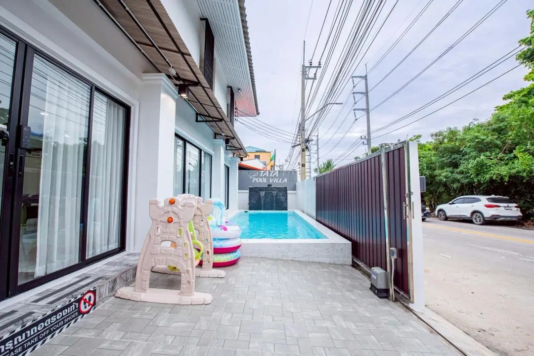 โมเดิร์น พอนด์ วิลล่า