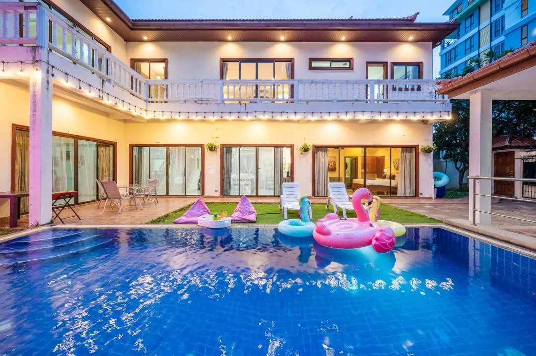 โมเดิร์น เรสท์ พูล วิลล่า