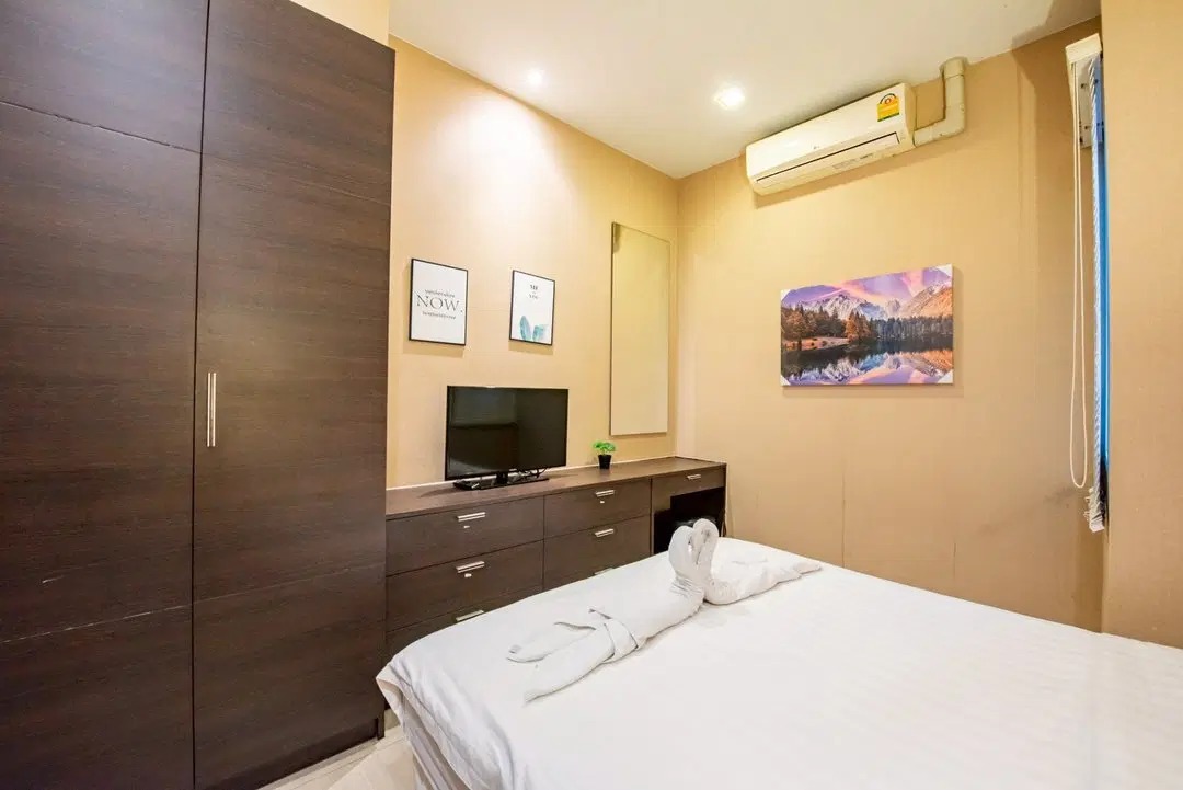 โมเดิร์น บ้าน พูล วิลล่า