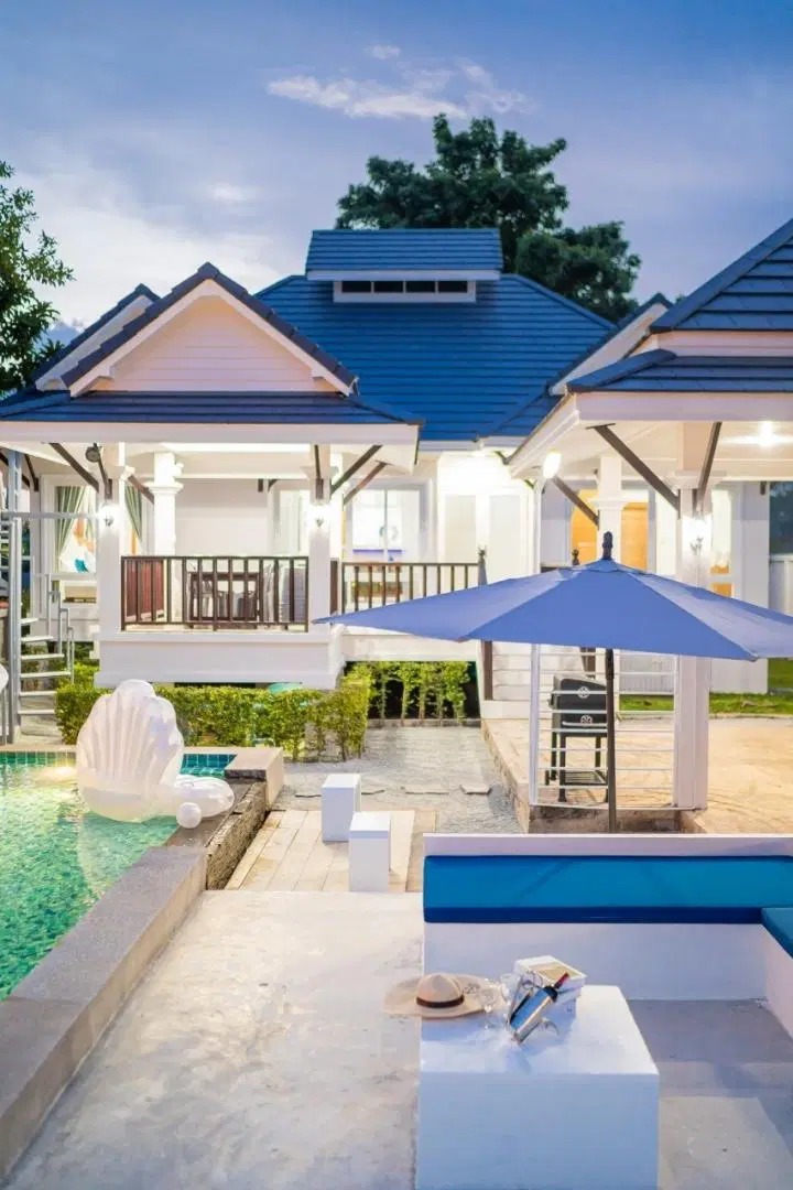 วอร์ม คอร์เนอร์ พูล วิลล่า