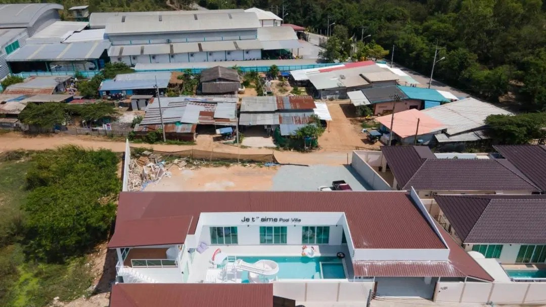 กรีน คอร์เนอร์ พูล วิลล่า